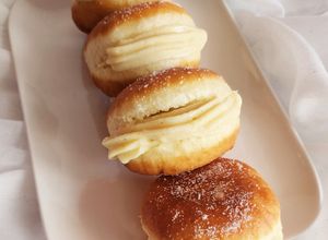 Une photo de Bolas de berlim 🇵🇹 (beignet)