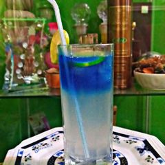 A picture of Electric lemonade.