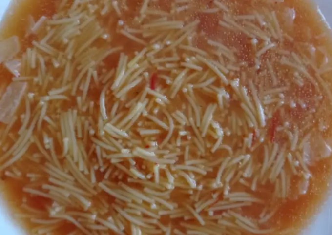 Cómo Hacer  Sopa de fideos con dados de queso