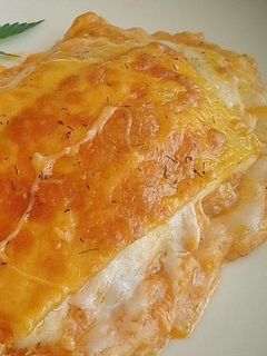 Una foto de Lasaña de salmón fresco