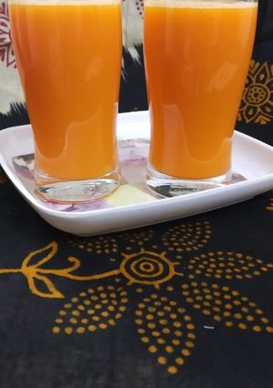 ઓરેન્જ કેરેટ જ્યૂસ (Orange Carrot Juice Recipe In Gujarati) રેસીપી મુખ્ય ફોટો