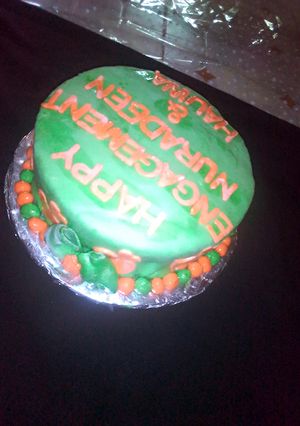 Engagement cake ainihin hoton girkin