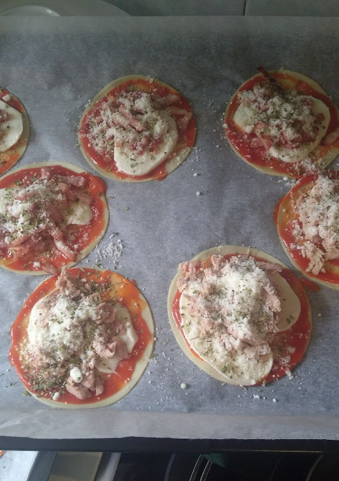 Una foto de Mini pizzas