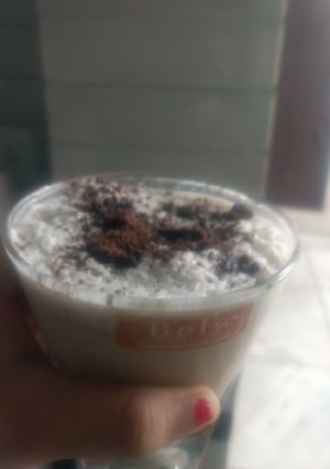 A picture of Oreo milkshake.