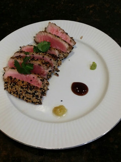 A picture of Brad's sesame crusted seared ahi tuna.