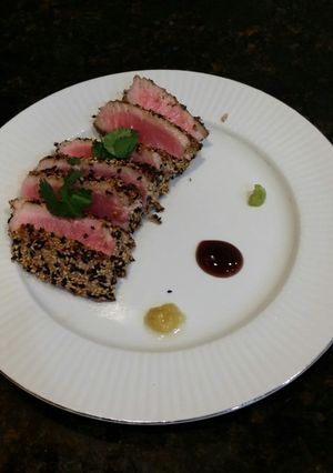 A picture of Brad's sesame crusted seared ahi tuna.