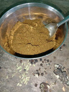 தந்தூரி மசாலா (Thandoori masala recipe in tamil) செய்முறை முக்கிய புகைப்படம்