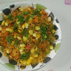 A picture of Schezwan Roti Corn.