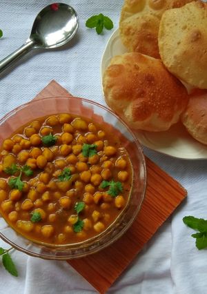 A picture of Chickpeas Curry.