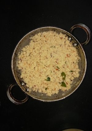 सूजी की उपमा (Suji ka upma recipe in hindi) रेसिपी मुख्य फोटो