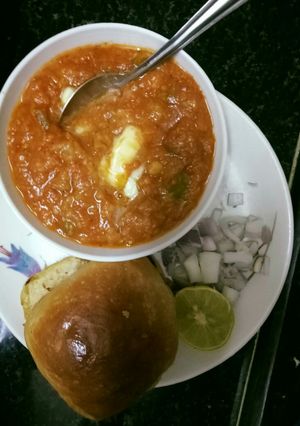 A picture of Pav bhaji.
