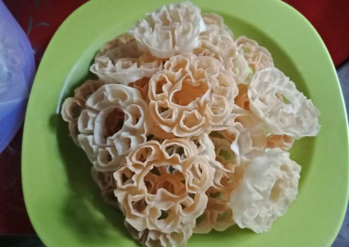 Ternyata ini lho! Bagaimana cara membuat Kue kembang goyang kue lebaran yang enak 