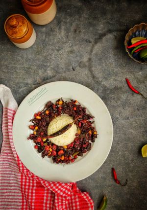 বাদাম দিয়ে লাল শাক ভাজা (badam diye laal saag bhaja recipe in Bengali) রেসিপির প্রধান ছবি
