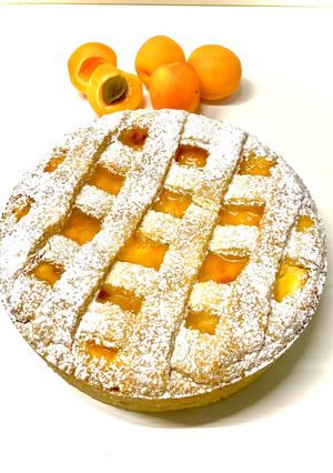 Foto di Crostata di ricotta e albicocche