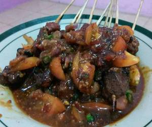 Resep mudah Sate kambing bumbu kacang Gurih Mantul