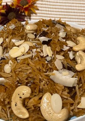 A picture of SHAHI GUR WALAY CHAWAL (ROYAL JAGGERY RICE).