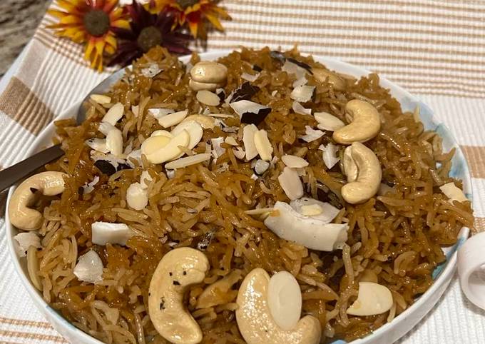 Shahi Gur Walay Chawal Royal Jaggery Rice Recipe By Sarvat Hanif Cookpad