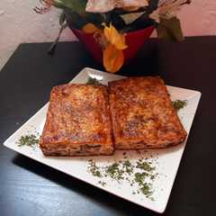 Una foto de Pastel de champiñón
