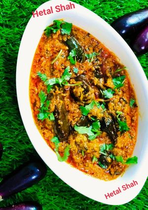 ભરેલા રીંગણ (Bharela Ringan Recipe In Gujarati) રેસીપી મુખ્ય ફોટો