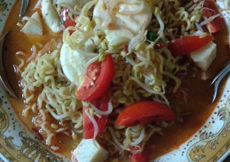 Resep Mie goreng kuah setan oleh Widia Pratama - Cookpad