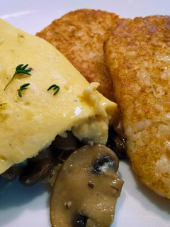 A picture of Mushroom omelette.