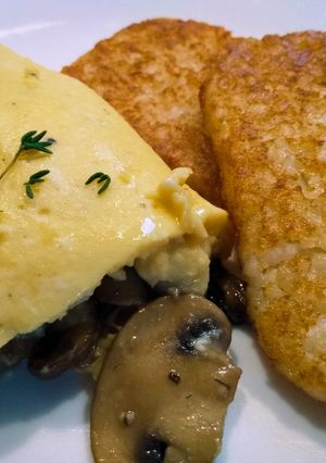 A picture of Mushroom omelette.