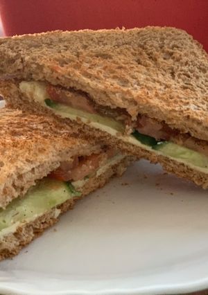 A picture of Double Cheese and vegetable sandwich.