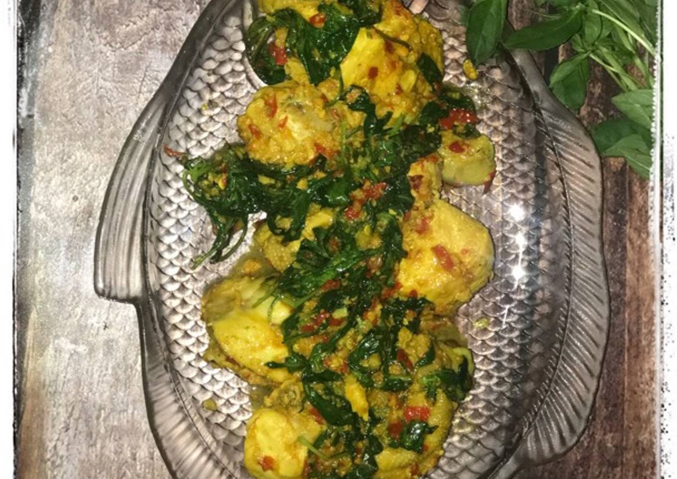 Mata ayam dengan kemangi