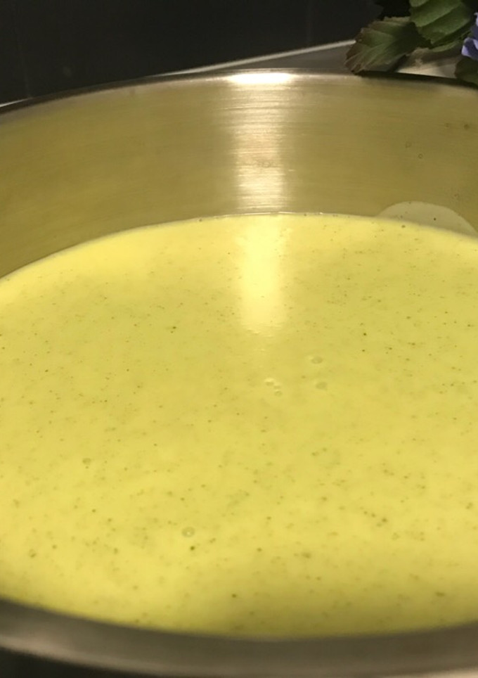 Una foto de Crema o puré de Calabacín con la Monsieur Cuisine