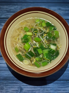 Foto resep Tauge kuah daun bawang