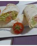 Wrap de guacamole y salmón