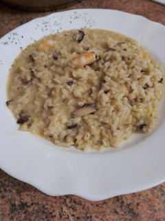 Una foto de Risotto de arroz integral, setas shiitake🌾