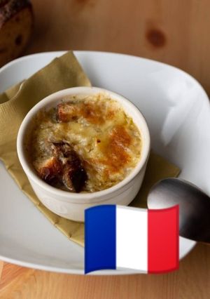 Francia hagymaleves-inspiráció La Chouette Gourmande konyhájából recept fotója