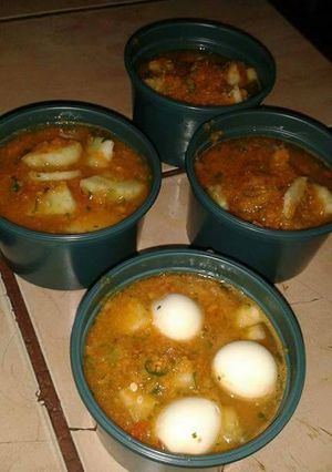 Una foto de Chileritas con huevos de codorniz