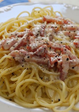 Una foto de Spaguetti a la carbonara