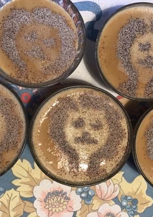 Une photo de Petites crèmes au café