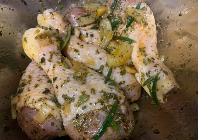 Grillmarinade für Hähnchenunterkeulen Rezept von cindyskoestlichkeiten ... Grillmarinade für Hähnchenunterkeulen Rezept von cindyskoestlichkeiten ...