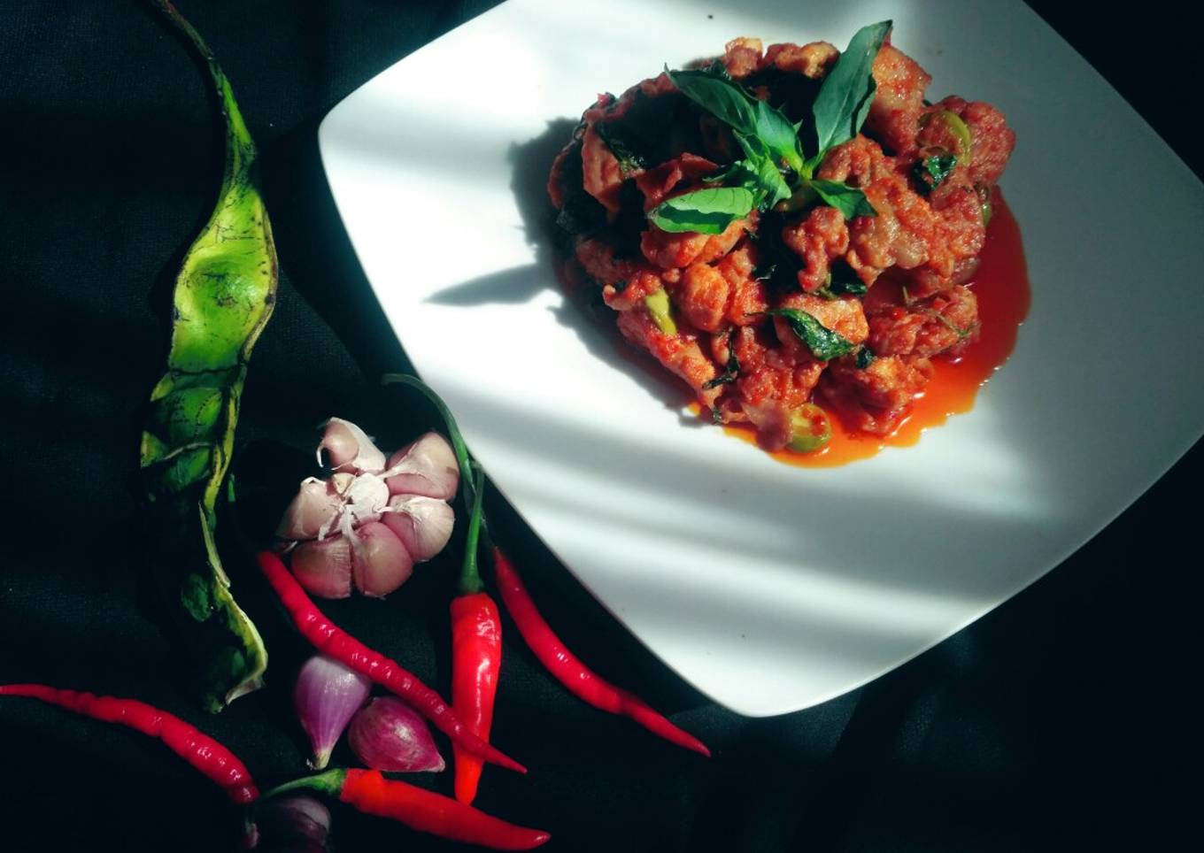 Bagaimana Menyiapkan Ayam sambel(fillet ft pete nd kemangi), Enak Banget
