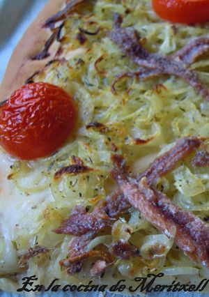 Una foto de Pissaladiére