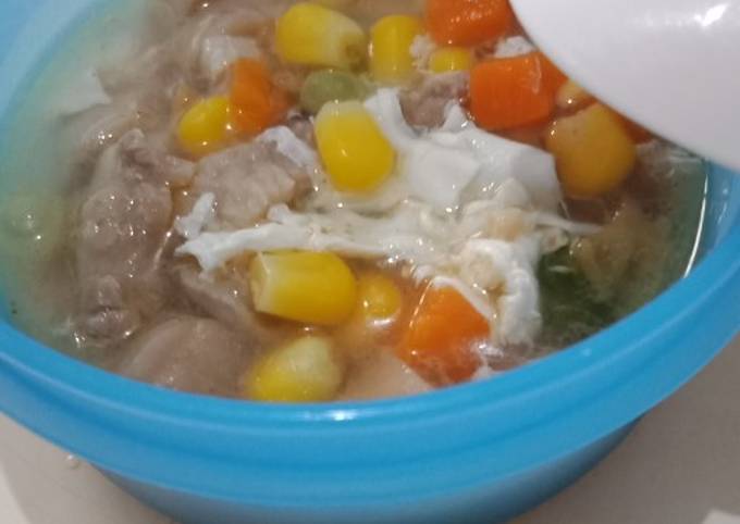 Resep Bekal Sekolah Sup Musim Hujan oleh Rilla Padneswari Resep Bekal Sekolah Sup Musim Hujan oleh Rilla Padneswari