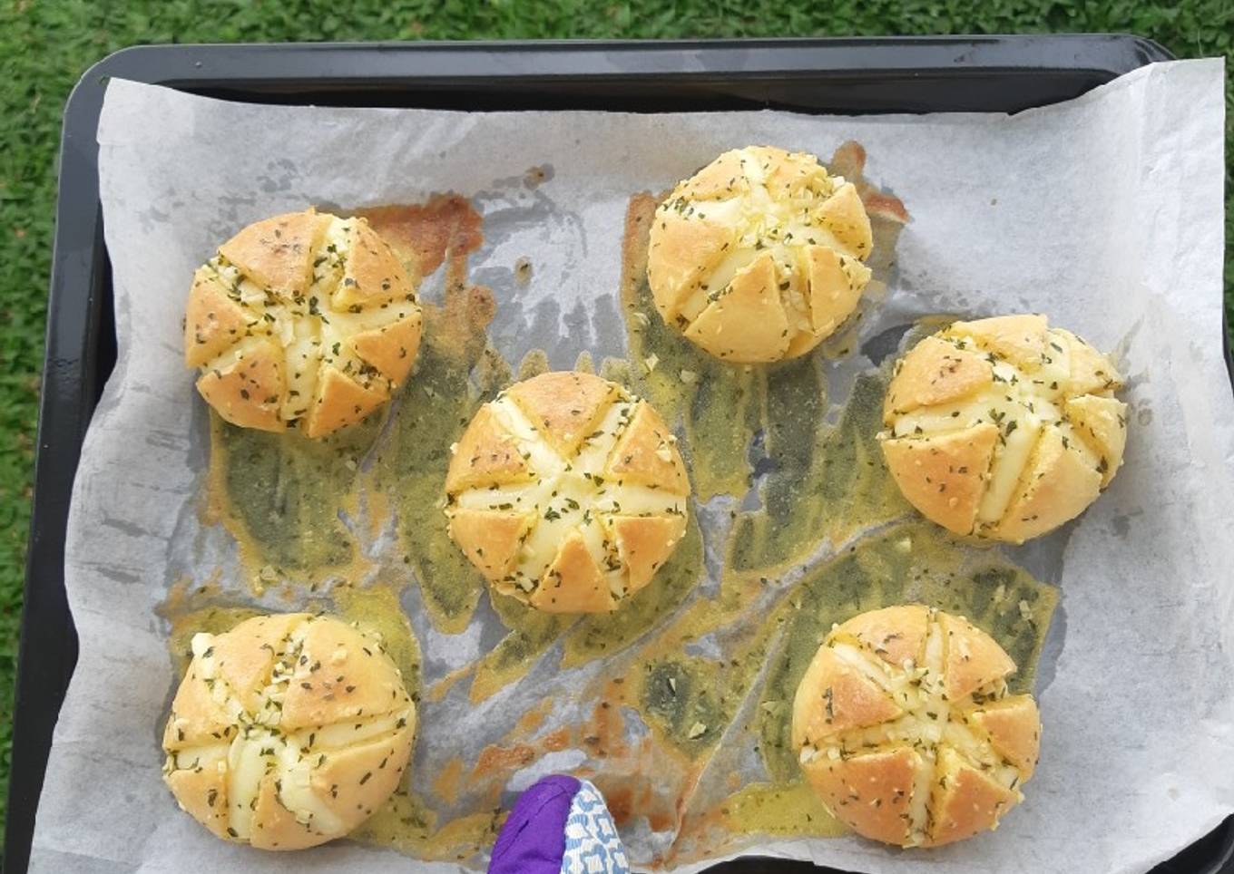 Korean garlic cheese bread mini