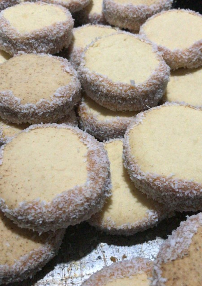 Una foto de Alfajores de Maicena 😋🇺🇾
