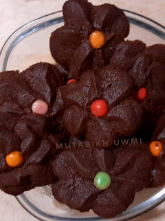 Foto resep Semprit Coklat (Putih Telur)