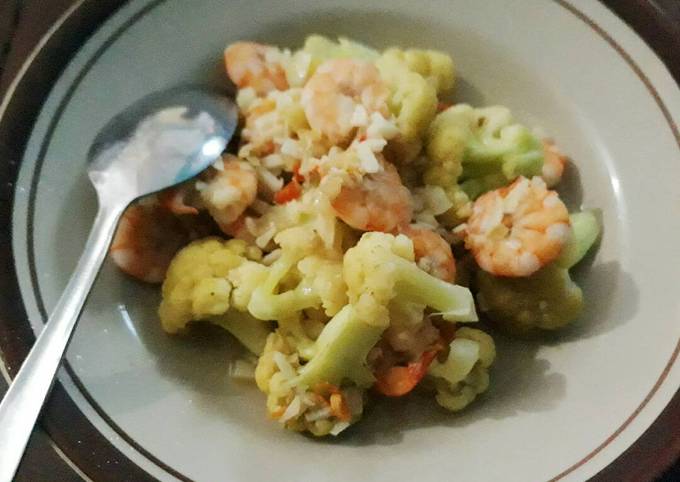 Resep Tumis Udang Kembang Kol Tanpa Garam Oleh Almiraaudina Cookpad