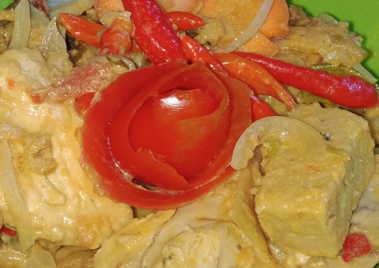 Resep Woku Ayam Gembos Mercon, Lezat Sekali