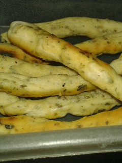 Una foto de Palitos de oregano!