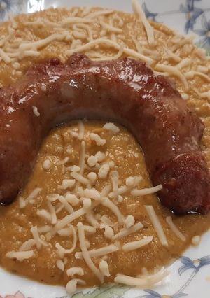 Una foto de Butifarra catalana con crema de aprovechamiento