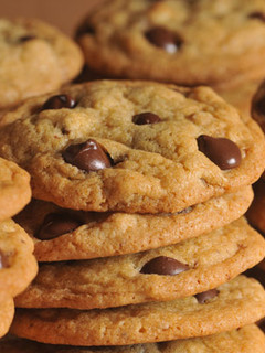A picture of Nestle toll house dark chocolate chip cookies.