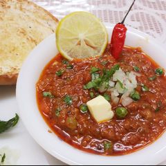 A picture of Pav Bhaji.