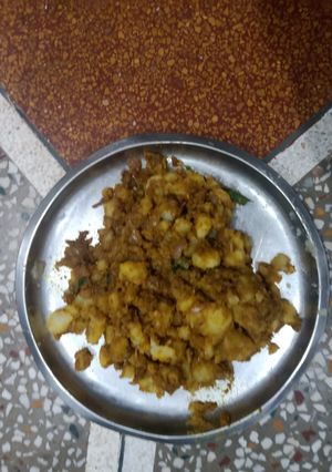 आलू प्याज़ सब्जी (aloo pyaz sabzi recipe in Hindi) रेसिपी मुख्य फोटो
